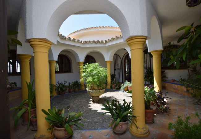 El Balcon - Patio interior