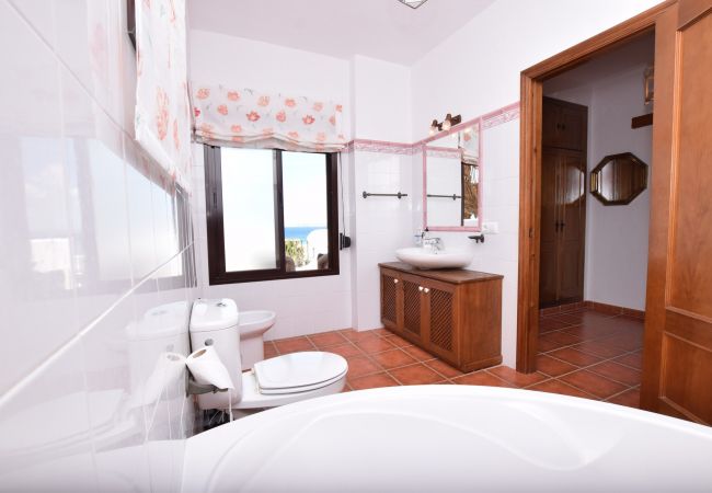 El Arenal - Baño en suite - Dormitorio principal - primera planta