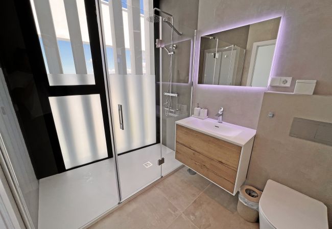 Azara G37 - Baño en suite - Dormitorio 3