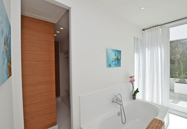 La Recoleta - Dormitorio3-baoensuite3