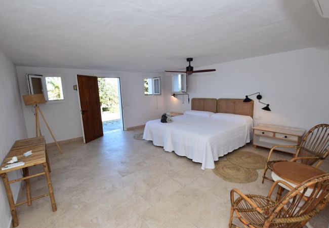 La Risa - Dormitorio52