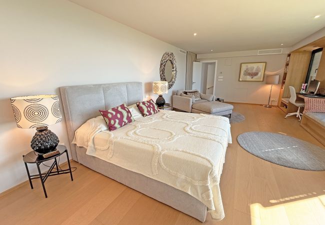 Adamar - Dormitorio principal - Ala derecha - Planta Baja