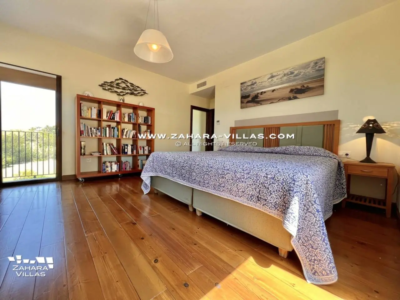 Imagen 37 de Chalet en primera línea de playa en venta en la Cala de los Alemanes, Atlanterra