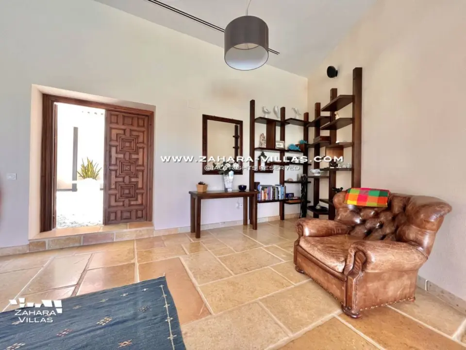 Imagen 62 de Chalet en primera línea de playa en venta en la Cala de los Alemanes, Atlanterra