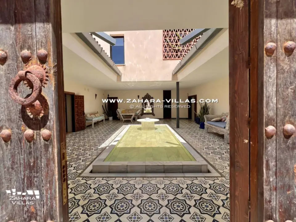 Imagen 44 de Chalet en primera línea de playa en venta en la Cala de los Alemanes, Atlanterra