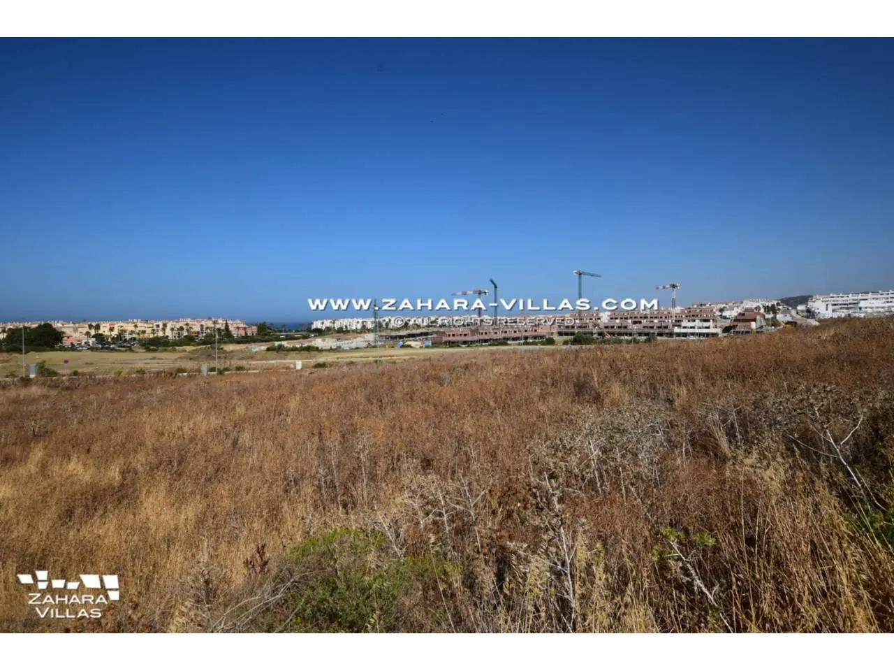 Imagen 2 de Exclusive Plot for Sale with Wonderful Sea Views