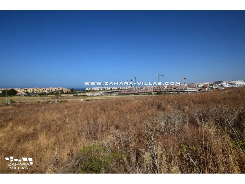 Imagen 2 de Exclusive Plot for Sale with Wonderful Sea Views
