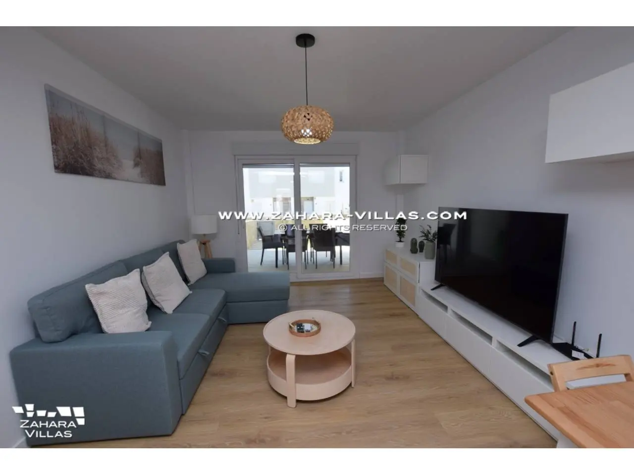 Imagen 10 de Newly Built Terraced House with Frontal Sea Views.