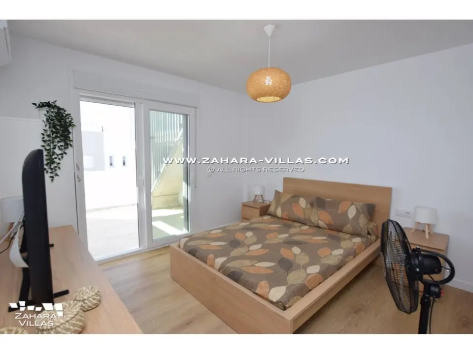 Imagen 26 de Newly Built Terraced House with Frontal Sea Views.