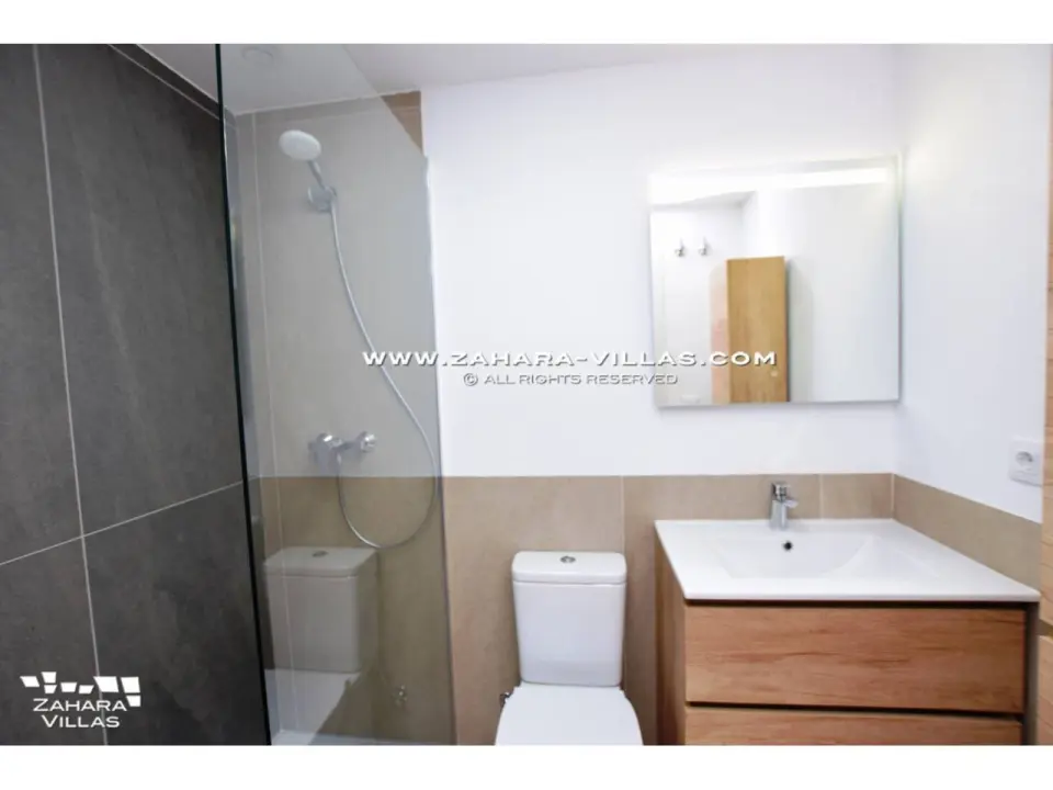 Imagen 22 de Newly Built Terraced House with Frontal Sea Views.