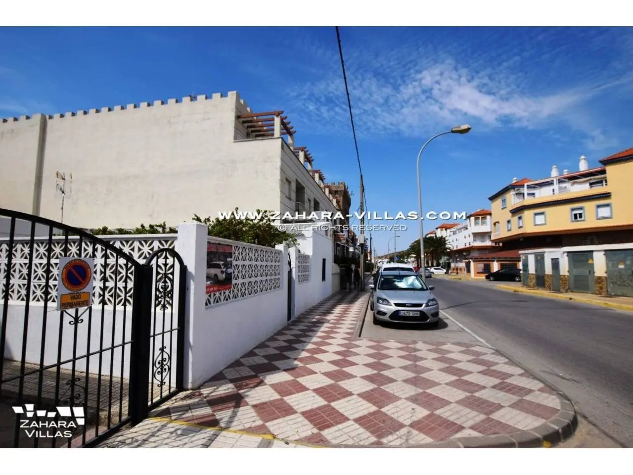 Imagen 3 de Casa en Avda. del Pradillo en venta en el pueblo de  Zahara de los Atunes