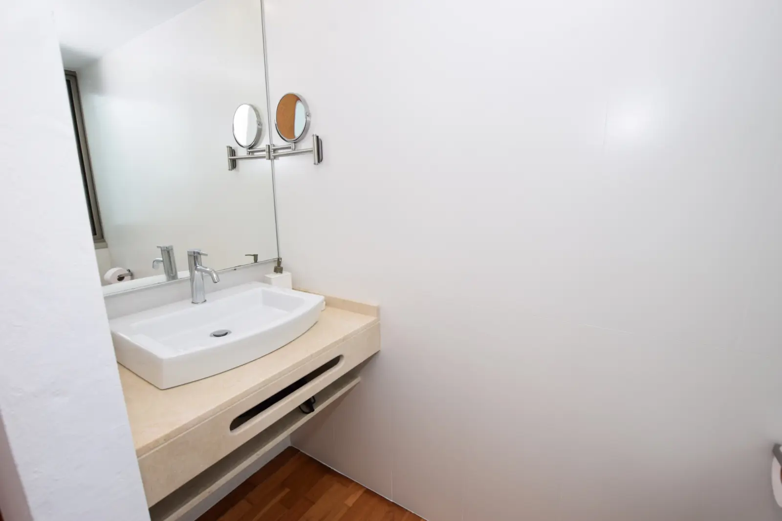 Sansoucci - Dormitorio24Copiar