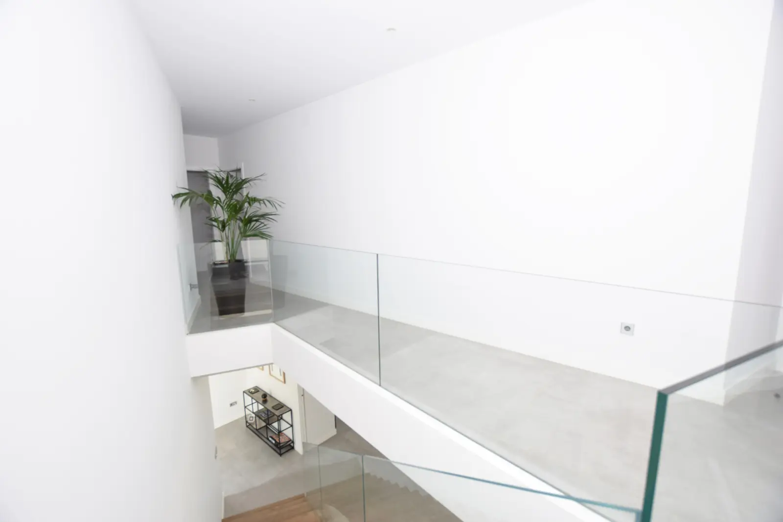 Azara G37 - Pasillo distribuidor - 1ª planta