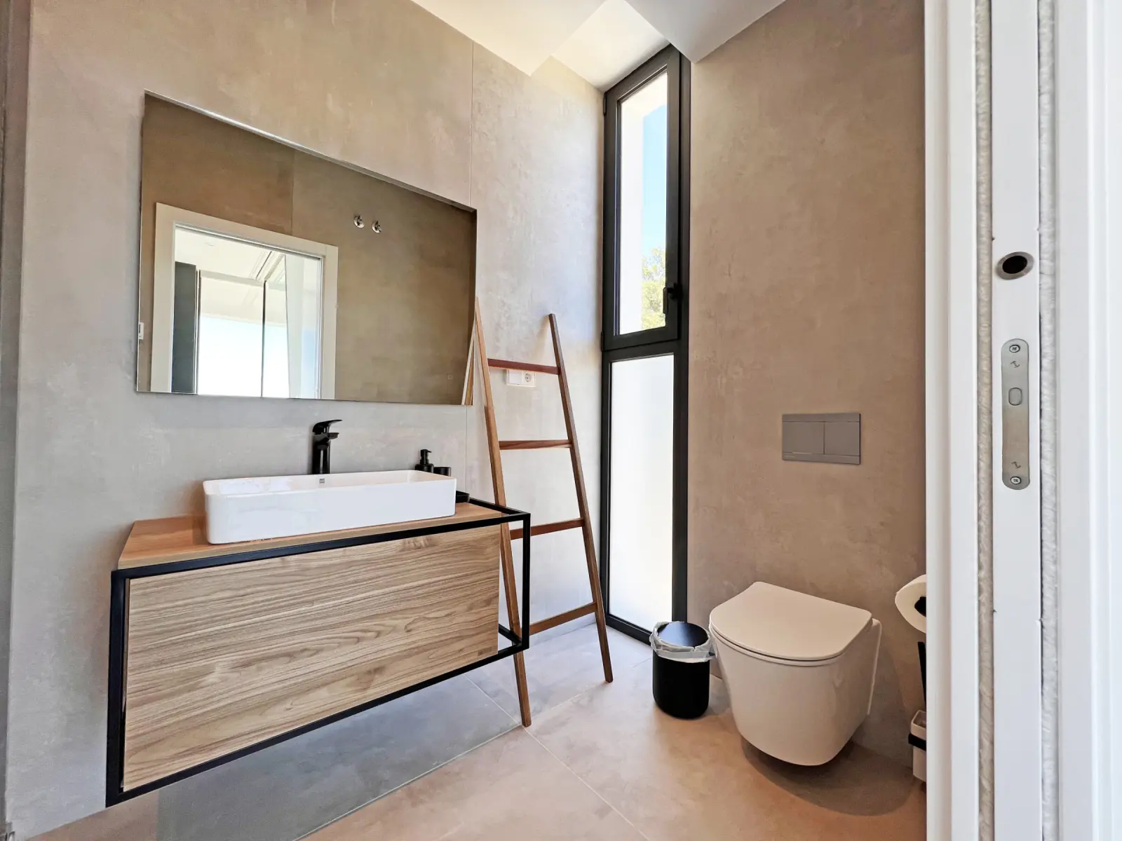 Azara G37 - Baño en suite - Dormitorio 4