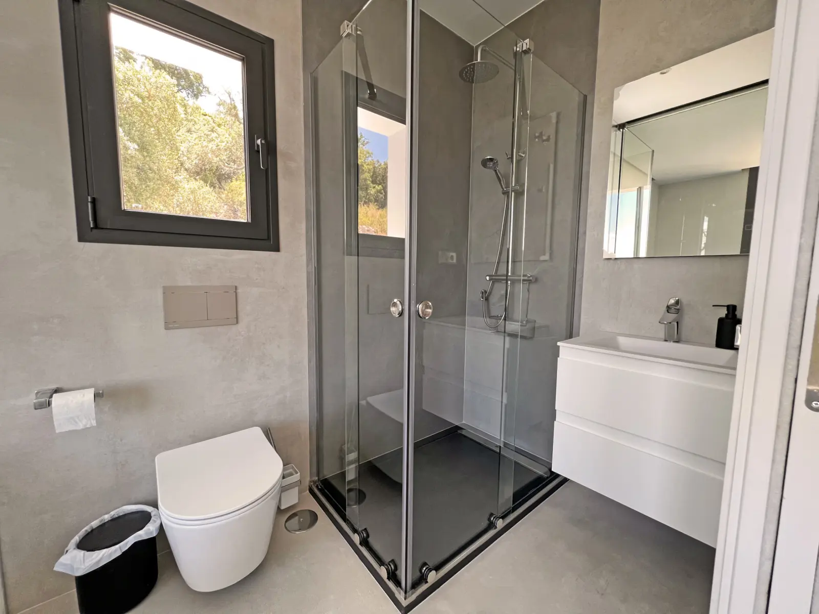 Azara G37 - Baño en suite - Dormitorio 2