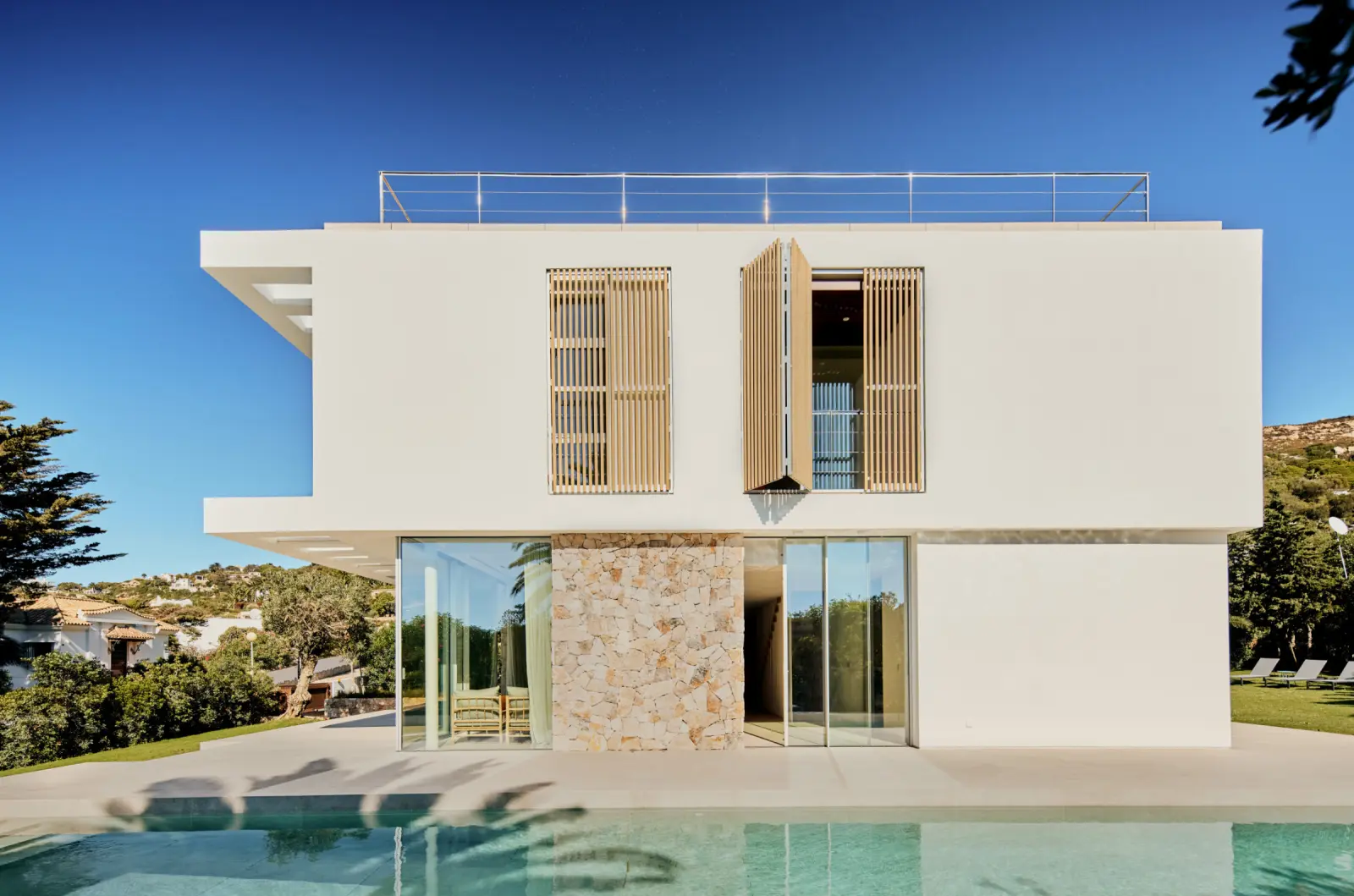 La Perla - Zona de piscina