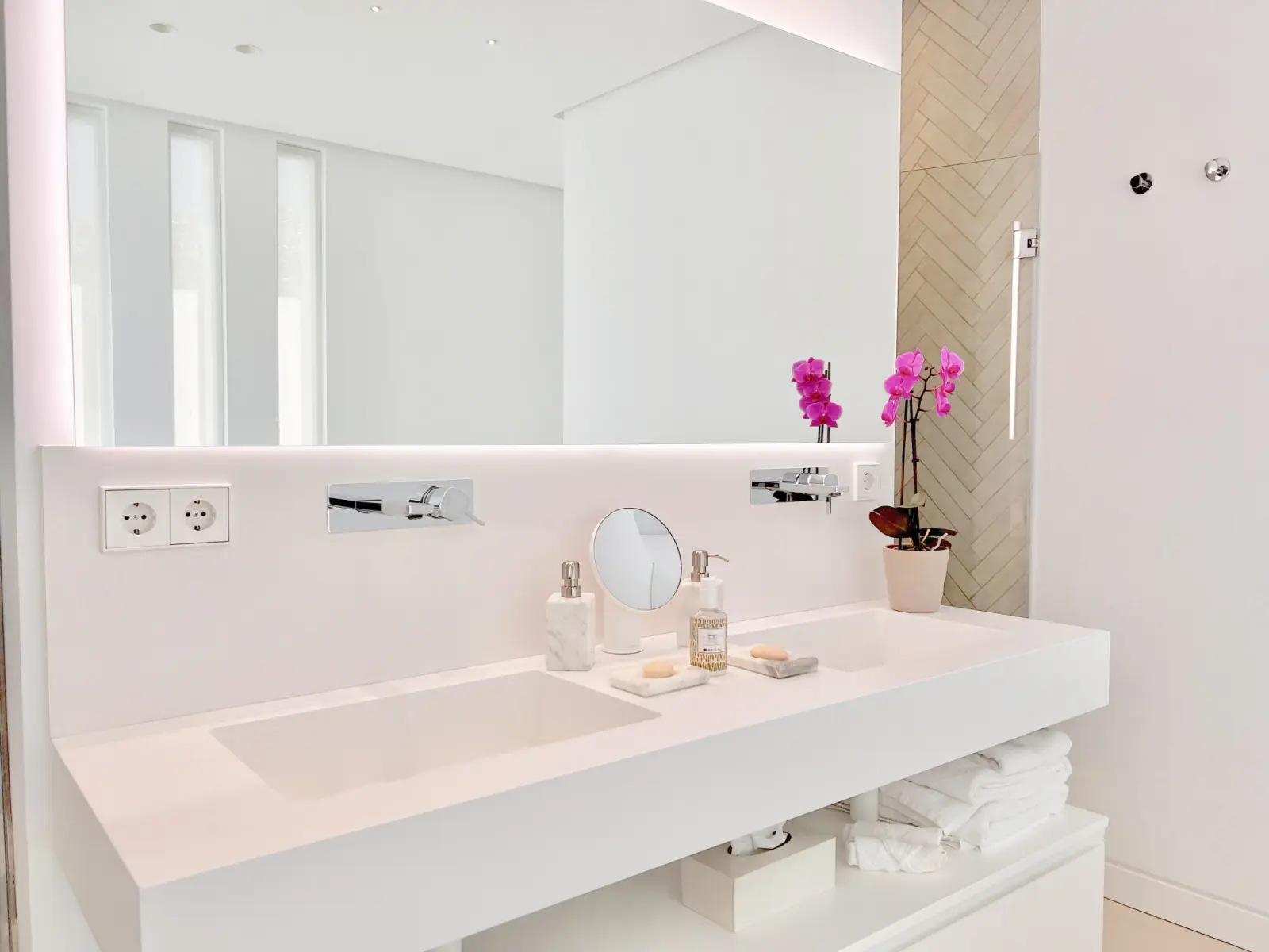 Entrefaros - Baño