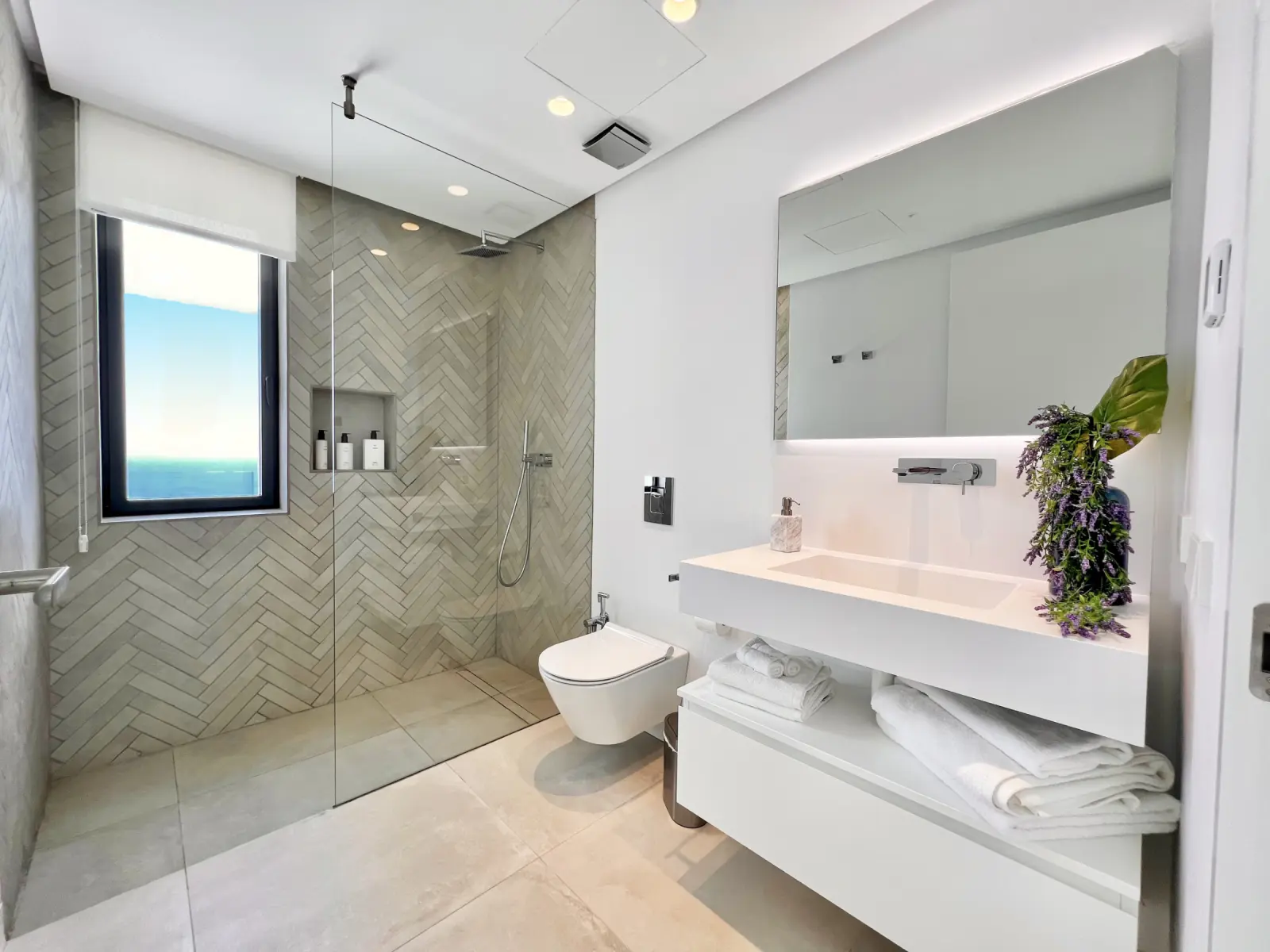 Entrefaros - Baño