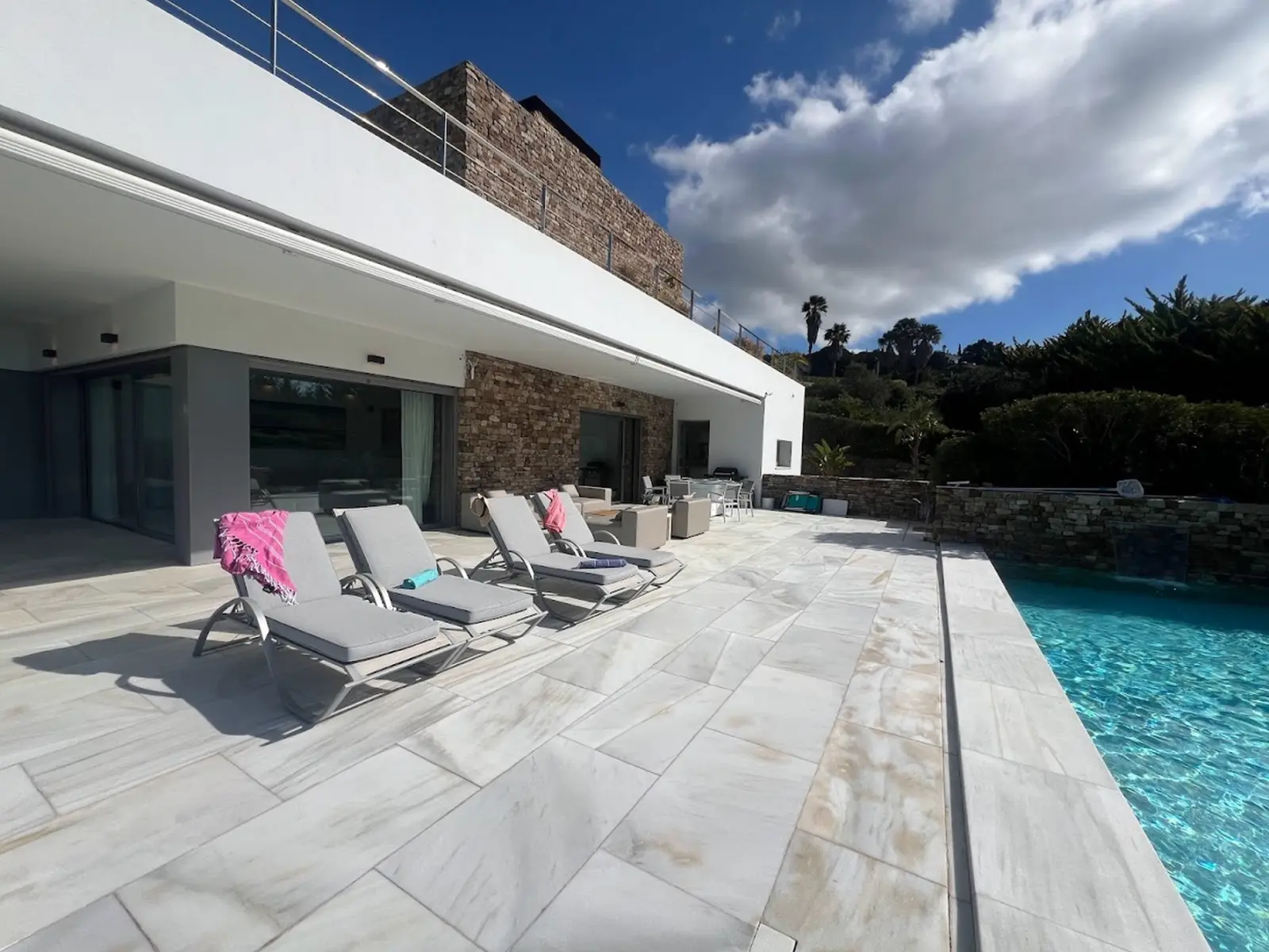 Atlántica - Zona de piscina