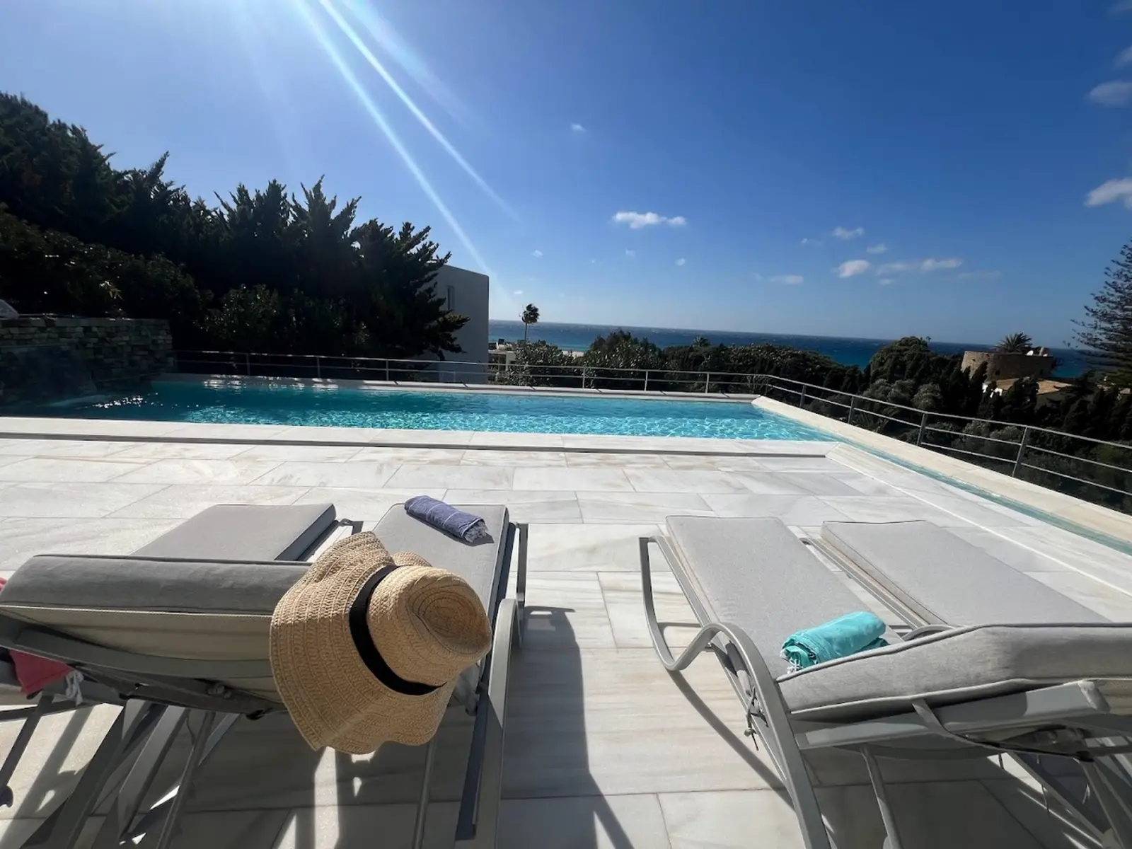 Atlántica - Zona de piscina