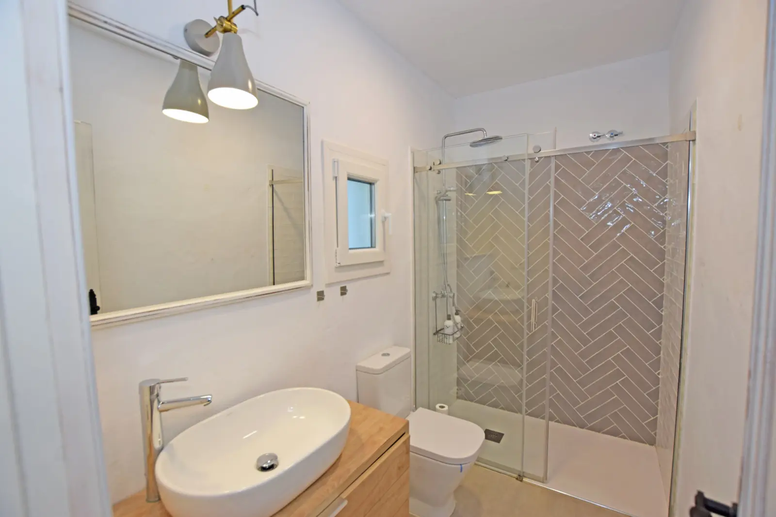 La Almadraba - Dormitorio1-Baoensuite2