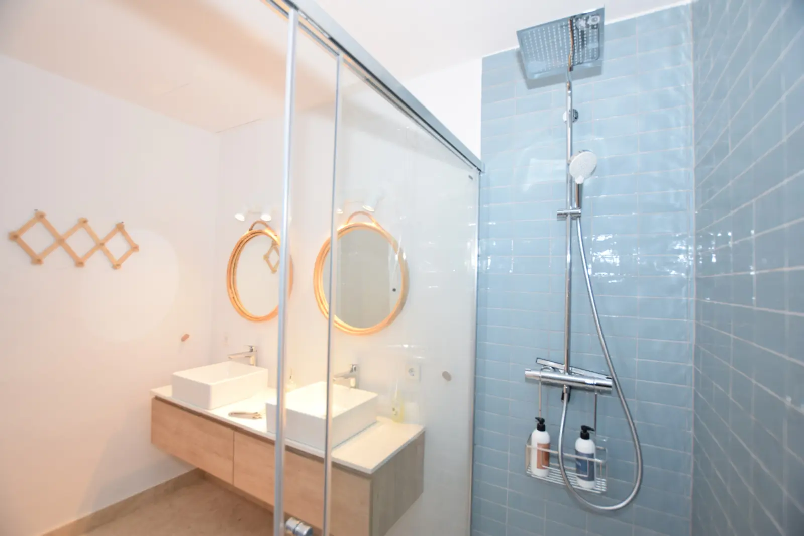 La Risa - Dormitorio1-Baoensuite2