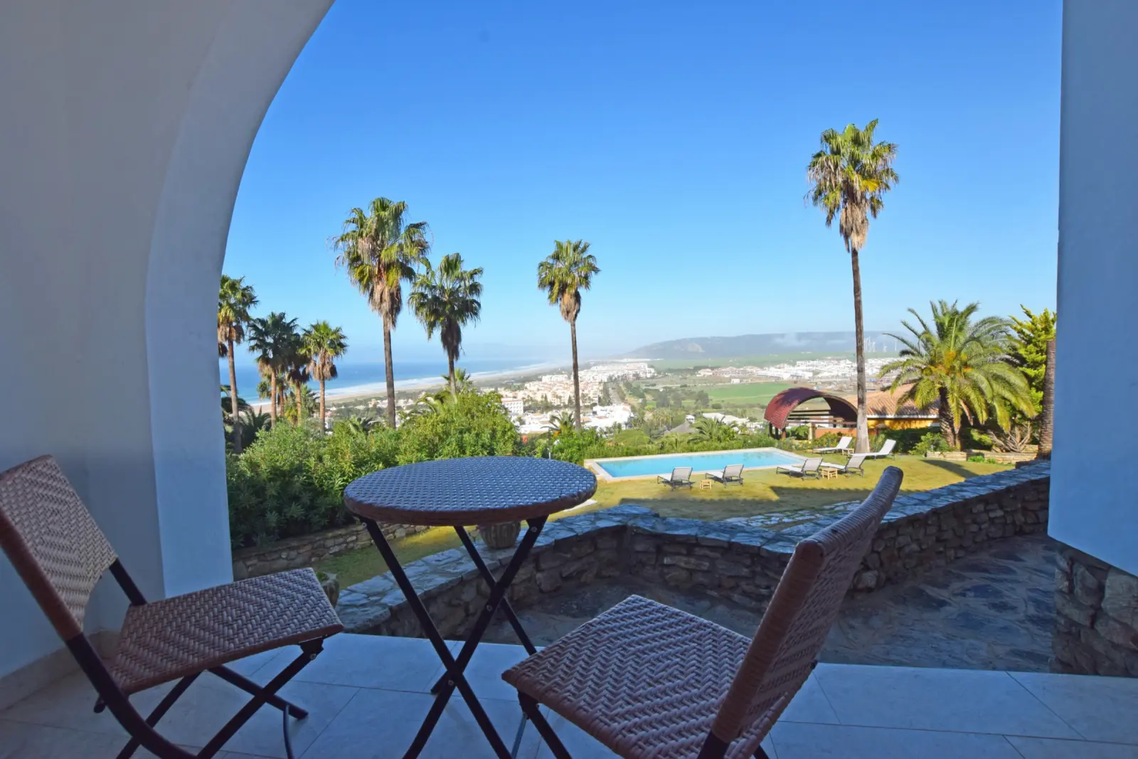 La Risa - Dormitorio2-terraza